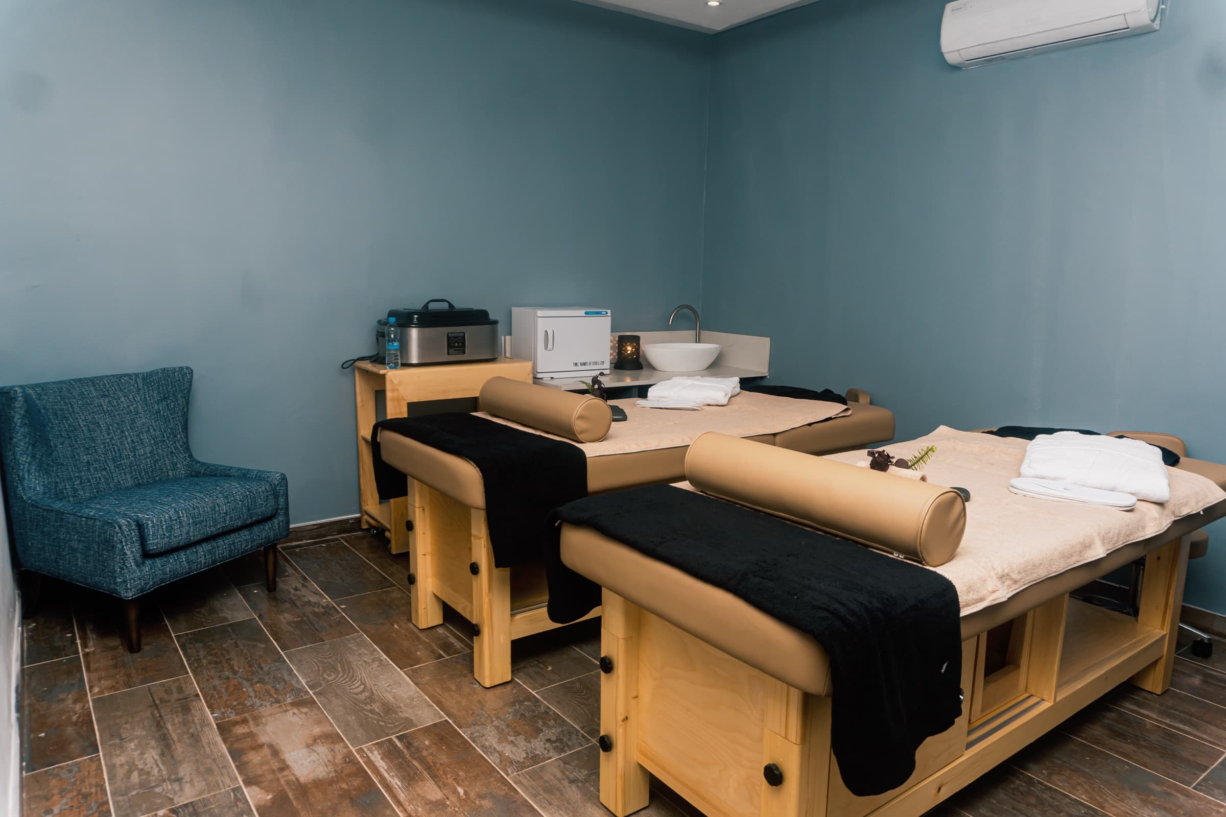 A treatment room at MaMoyo